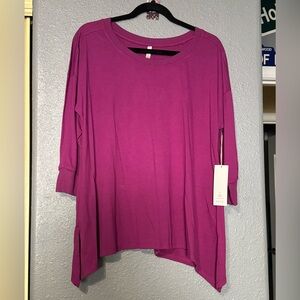 LuLaRoe Cozy Kate Women’s Shirt Size Medium